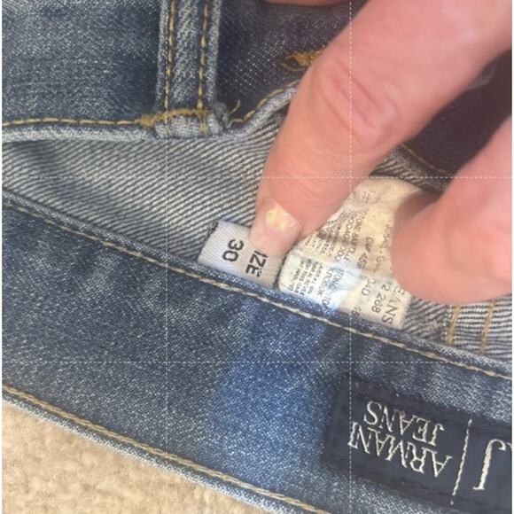 Armani Jeans Boyfriend Cut 30 Waist, 26 Inseam - Picture 3 of 9